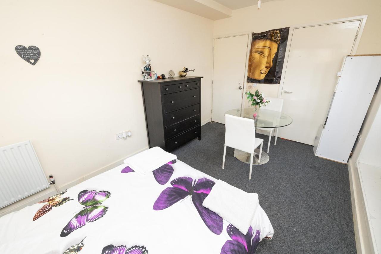 Jah Lodge Croydon Eksteriør bilde